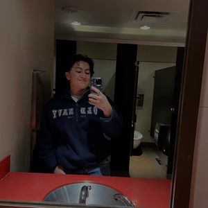 Meet your Posher, Vanessa